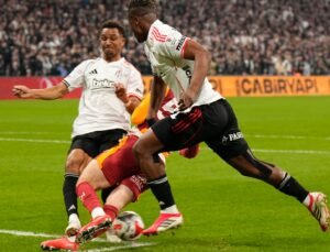 Beşiktaş – Galatasaray Derbisinin Ardından: Zirvede Yalnız Kalan Aslan ve Tartışılan Kararlar