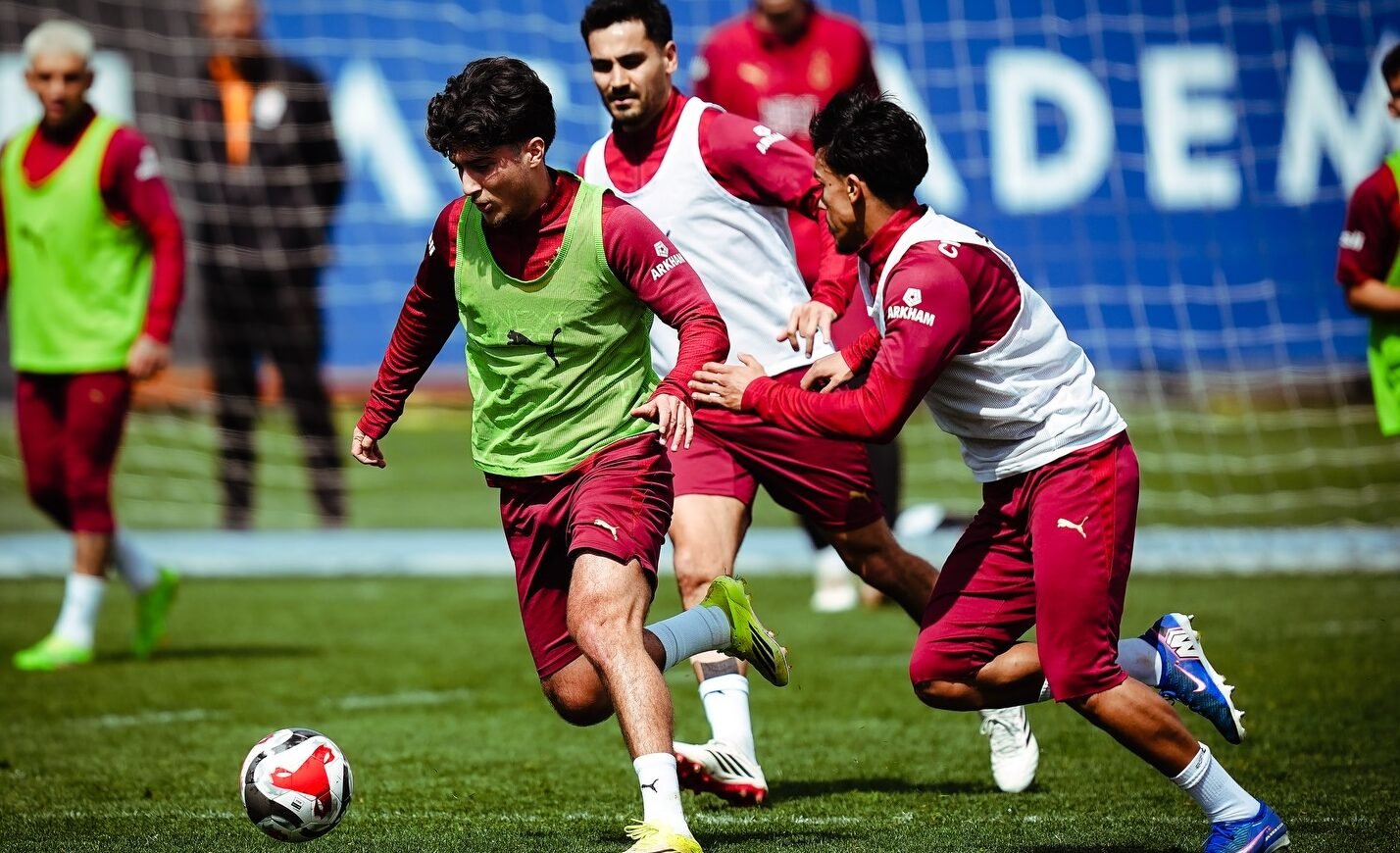 Galatasaray’da Genç Yıldızlar Ön Planda: Altyapıdan A Takıma Yükseliş